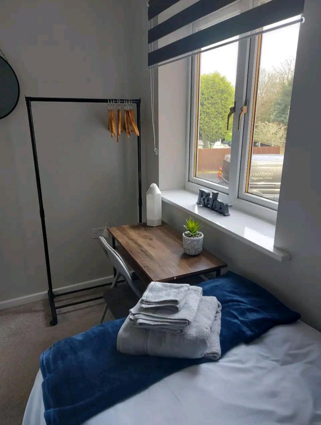 2 Bedroom Apartment Exhall 外观 照片